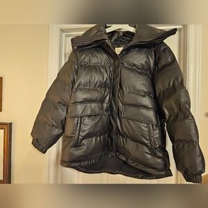 NWOT Black Mid Length Puffer Jacket. Size:XL.